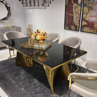 Table à manger rectangulaire de luxe en marbre pour 4 personnes, base en acier inoxydable plaqué or, mobilier de salle à manger moderne