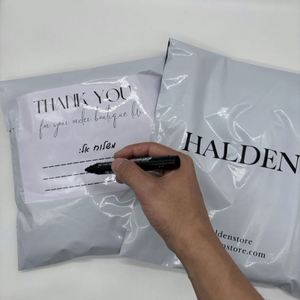 Custom Logo White Mailer Shipping Packaging Mailing Bags Large Extra Large 14.5x19 19x24 Poly Bags - Product Image 1
