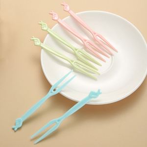 Juego de 50 Tenedores Desechables de Plástico con Dos Dientes, Diseño Lindo, para Frutas, Aperitivos y Postres, Ideal para el Hogar y Restaurantes - Product Image 1