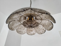 Lustre moderne du milieu du siècle en verre avec fleurs, lampe suspendue avec lumière LED blanc chaud à intensité variable