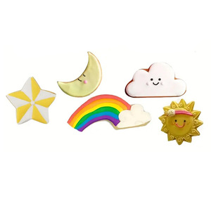 Juego <span class=keywords><strong>de</strong></span> Cortadores <span class=keywords><strong>de</strong></span> Galletas <span class=keywords><strong>de</strong></span> Acero Inoxidable Resistente con Símbolos Meteorológicos, Incluyendo Rayos Solares y <span class=keywords><strong>Fases</strong></span> Lunares para un Uso Duradero - Product Image 1