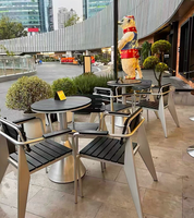 Ensemble table et chaises 4 places en bambou pour l'extérieur, protection solaire, style décontracté, pour café, salon de thé, petite table carrée, bar musical, espace de repos