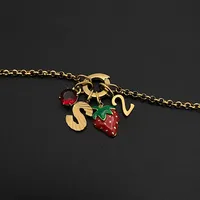 eManco RVS DIY Ketting Y2K Stijl Fruit Letterhanger met Rode Aardbei Initiaal Charm Sieraden Groothandel