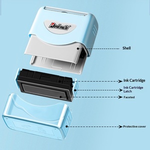 Timbro Fotosensibile in Plastica Deskmate KL1444 per l'Inscrizione alle Scuole dell'Infanzia e la Marcatura dei Vestiti dei Bambini - Product Image 3