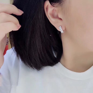 Orecchini a Perno in Stile Francese Chic per Donne, Eleganti Orecchini a Clip di Lusso Minimalisti alla Moda, Regalo Quotidiano - Product Image 3