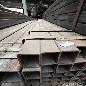 Tubo cuadrado/rectangular <span class=keywords><strong>de</strong></span> acero al carbono negro <span class=keywords><strong>de</strong></span> mayor resistencia a la flexión y torsión para columnas <span class=keywords><strong>de</strong></span> fábrica <span class=keywords><strong>de</strong></span> estructura <span class=keywords><strong>de</strong></span> acero - Product Image 2