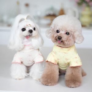 2024 penjualan terbaik manis bunga peliharaan kaus anjing musim gugur musim dingin dua kaki pakaian - Product Image 1