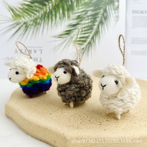 Porte-clés en feutre <span class=keywords><strong>de</strong></span> laine fait main, mouton bouclé mignon Baa Baa, pendentif <span class=keywords><strong>de</strong></span> sac, figurine animale tridimensionnelle - Product Image 3