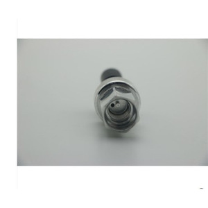 Pressostat de climatisation 1K0959126E G1/8 Laiton IP54 650 psi pour Tiguan Touran Fabia Octavia Superb Yeti Polo Sagitar - Product Image 3