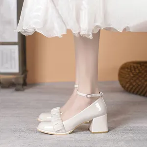 حذاء زفاف ساحة الموضة تو جميلة حذاء واحد المرأة ماري جين مشبك حزام منتصف عالية الكعب السيدات الكعب سميك أحذية من الجلد