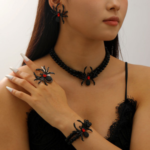 Set di Collana, Bracciale <span class=keywords><strong>e</strong></span> Anello Gotico Punk Europeo <span class=keywords><strong>e</strong></span> Americano con Strass a Forma di Ragno, Esagerato per Halloween, per Donne <span class=keywords><strong>e</strong></span> Ragazze - Product Image 2