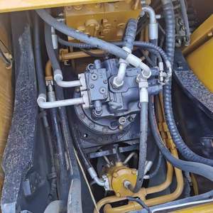 Vente flash : Excavatrice sur chenilles d'occasion SANY SY215C, hydraulique, capacité de la benne de 1,1 m, 21 tonnes, excavatrice sur chenilles d'occasion - Product Image 6