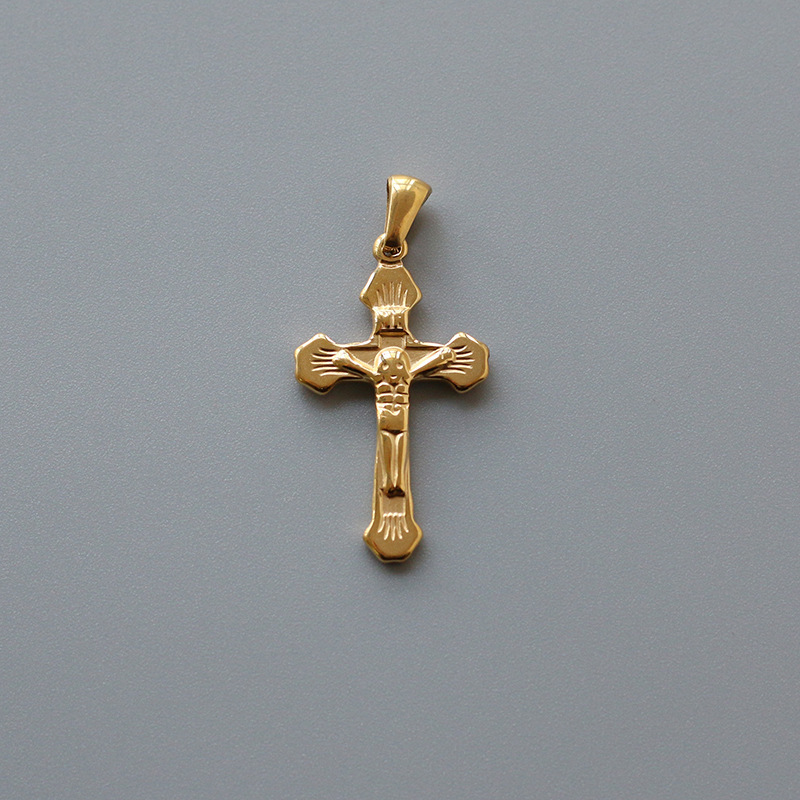 Croix 9