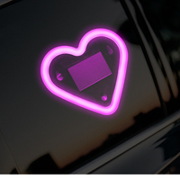 Lampe solaire universelle pour voiture en forme de cœur, lumière LED pour fenêtre de voiture, lampe d'ambiance en forme de cœur de pêche pour l'extérieur et l'intérieur de la voiture, décoration amusante