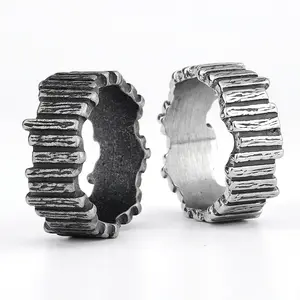 High Quality Punk Style Luxury Mens Jewelry Vintage Black 316 Stainless Steel Wave Hammer Band Rings For Men Women