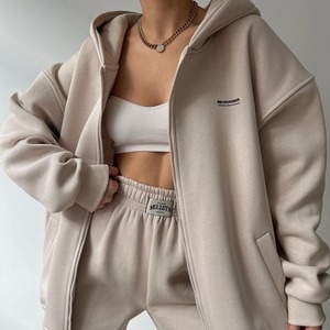 Conjunto de Sudadera y Pantalones de Forro Polar con Estampado Gráfico para Mujer, Sudadera con Capucha de Manga Larga, Ropa Casual de Calle, Logotipo con Impresión Digital - Product Image 1