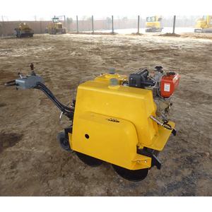 Piccolo Rullo Compattatore a Doppio Tamburo Vibrante a Benzina o Diesel, Compattatore Manuale da 2 Tonnellate - Product Image 3