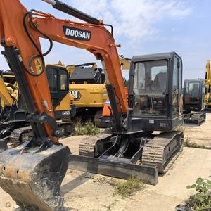 รถขุดขนาดเล็ก Doosan DX60-9C 6 ตัน มือสอง คุณภาพดี ราคาประหยัด เครื่องยนต์ Yanmar เกียร์ ปั๊ม พร้อมขาย มีสินค้าในสต็อก ได้รับการรับรองมาตรฐาน CE และ EPA - Product Image 1
