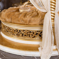 Lit en bois massif sculpté à la main, style antique de luxe, avec baldaquin en feuille d'or, pour chambre à coucher, villa, style palais européen, mobilier de chambre à coucher