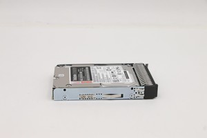 Disque dur serveur 900 Go 00YK012 ThinkSystem 2,5 pouces 15K SAS 12 Gb/s Hot Swap 512e - Product Image 4