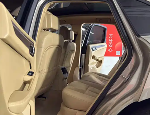 Auto Usado Bougie, Lujoso y Elegante | <span class=keywords><strong>Porsche</strong></span> <span class=keywords><strong>Macan</strong></span> 2014 2.0T |   SUV LWD |   Gasolina Turbo 2.0T 237Ps L4 |   Buen Precio Económico - Product Image 4