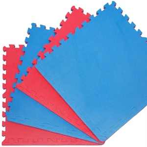 <span class=keywords><strong>Tapis</strong></span> <span class=keywords><strong>de</strong></span> protection <span class=keywords><strong>de</strong></span> <span class=keywords><strong>sol</strong></span> en <span class=keywords><strong>mousse</strong></span> EVA antidérapante et emboîtable <span class=keywords><strong>pour</strong></span> salle <span class=keywords><strong>de</strong></span> sport et piscines gonflables - Product Image 4