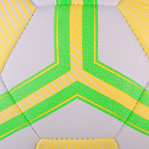 Balón de Fútbol Personalizado al por Mayor con Logotipo, Tamaño 5, Cosido a Máquina, Textura de Lichi, PVC, para Recreación, Hecho en Fábrica en Vietnam - Product Image 3
