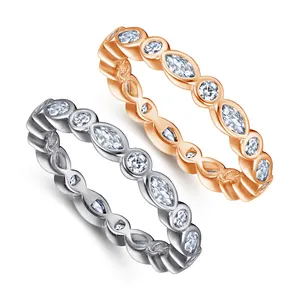Neuer kreativer Schmuck 925er Sterling-Silberring für Damen runder Schnitt Marquis-Schnitt Volldiamant-Ring Großhandel