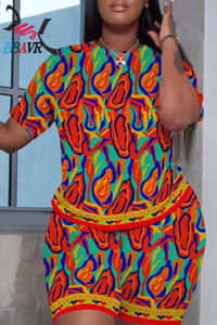 Costume décontracté pour femmes, manches courtes, shorts, imprimé numérique 3D coloré, tendance et accrocheur - Product Image 5