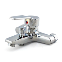 Robinet de baignoire contemporain en chrome, poignées anciennes, fabrication soignée pour hôtels, zinc poli, douche à effet pluie douce, pause, eau chaude