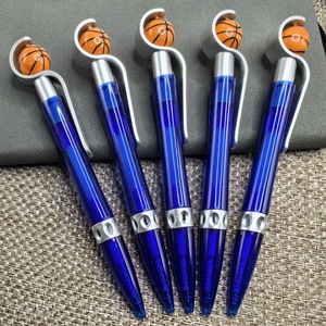 <span class=keywords><strong>Penna</strong></span> Promozionale con Fusto Trasparente Colorato, Design a Pallone <span class=keywords><strong>da</strong></span> Calcio, Punta Cancellabile, Logo Personalizzato, Confezione Regalo, <span class=keywords><strong>Penna</strong></span> Originale - Product Image 3