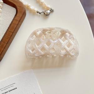 Pinzas de Pelo de Acetato Unisex con Diseño de Diferentes Formas, Mezcla de Colores Frescos, Pinzas de Pelo Elegantes de Estilo Japonés y Coreano para Uso Diario - Product Image 5