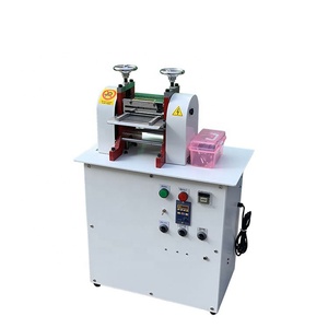 Machine de pressage à rouleaux pneumatique pour gravure et gaufrage de ceintures en cuir, fournisseur chinois - Product Image 4