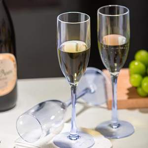 Flûtes à <span class=keywords><strong>champagne</strong></span> en plastique bleu de 5,4 oz, verres à vin en acrylique incassables en gros, flûtes réutilisables pour mariage, bar à mimosa, décoration de fête - Product Image 4
