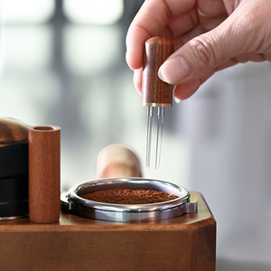 Distributeur de poudre de café en acier inoxydable, brise-grume en bois massif, style expresso, pour usage en café - Product Image 2