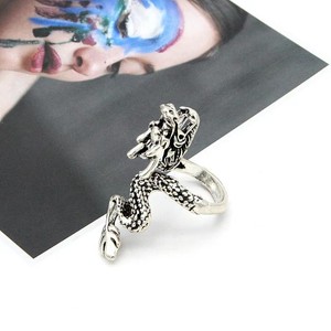 Cincin Pria Model Baru 2025, Laris di Eropa dan Amerika, Dapat Disesuaikan, Gaya <span class=keywords><strong>Retro</strong></span> Rock dengan Motif Naga, Perhiasan untuk Pria - Product Image 4