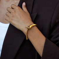 Bracelet en acier inoxydable au design intemporel, maillons épais, minimaliste, asymétrique, demi-chaîne, avec fermoir OT, idéal pour le bureau