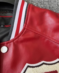 Giacca Bomber da <span class=keywords><strong>Uomo</strong></span> Personalizzata Stile Hip Hop, Cappotto Corto Largo in Ecopelle PU, Uniforme da Baseball, Fornitura ODM - Product Image 3