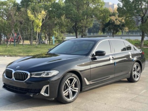 <span class=keywords><strong>BMW</strong></span> <span class=keywords><strong>Serie</strong></span> <span class=keywords><strong>5</strong></span> 2021 530Li Económico con Paquete de Lujo, Sedán de Lujo Mediano-Grande Usado para Exportación Global a Concesionarios, Autos de <span class=keywords><strong>Segunda</strong></span> <span class=keywords><strong>Mano</strong></span> - Product Image 1
