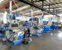 Machine de fraisage universelle CNC professionnelle à tête pivotante robuste X5750 X5750A avec affichage numérique
