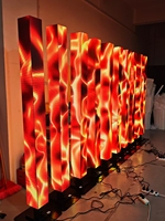 Per interni P1.86 GOB Mini cubo magico LED Display impermeabile 4 lato Digital Signage e Display lettore audio ad alta risoluzione