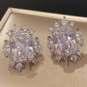 Boucles d'oreilles clous de luxe en argent 925 avec strass en cristal et or blanc, bijoux de fête pour femme, sertissage griffe - Product Image 5