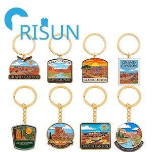 Porte-clés en émail personnalisé en gros, souvenir de voyage du Grand Canyon du Nevada, États-Unis, porte-clés souvenir du parc national - Product Image 1