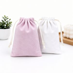 Bolsa de Joyería Artesanal Ecológica de Terciopelo Suave con Cordón de Cinta - Product Image 1