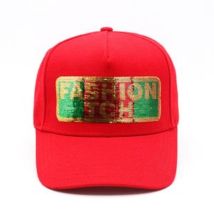 Wholesale Curved Brim 100% Cotton 5 Panel <b>Red</b> <b>Sequin</b> Baseball Cap Hats Customization Baseball Caps - Product Image 2