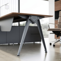 2024 dernier bureau en bois en forme de L de luxe exécutif Mfc nouveau gestionnaire et table de PDG