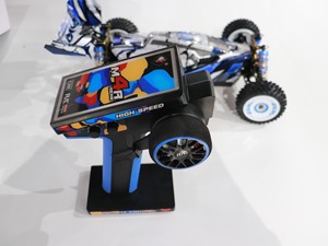 WLTOYS 124017 2.4G 1/12 Tỷ Lệ 4WD Xe Đua Điện 75 KM/H Khung Kim Loại Không Chổi Than <span class=keywords><strong>RC</strong></span> <span class=keywords><strong>Buggy</strong></span> Xe Tốc Độ Cao Xe Địa Hình - Product Image 4