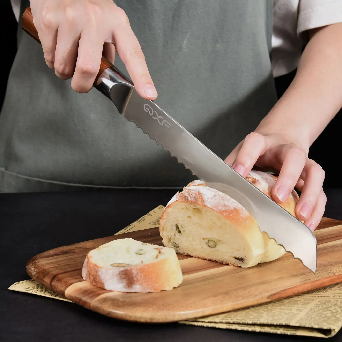 سكين تقطيع الخبز المقاوم للصدأ 8 بوصة حادة للغاية ، سكين نخب ، فولاذ بمقبض مجوف