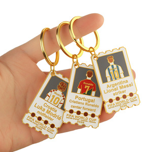 Porte-clés de football 2026 pour femmes et hommes, pendentif ballon mignon, breloques de sac, accessoires, cadeaux, porte-clés d'équipe de match - Product Image 3