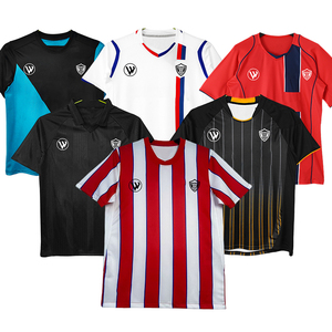 Maglia da Calcio Retrò, Magliette da Calcio Vintage ad Asciugatura Rapida, Divisa da Calcio Classica Retrò, Abbigliamento Sportivo - Product Image 5